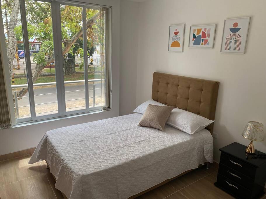 Lindo Apartamento Con Estacionamiento Буга Экстерьер фото